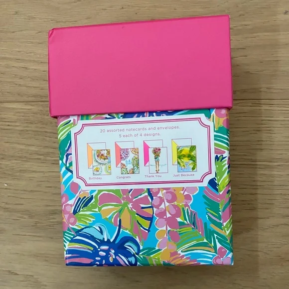 Lilly Pulitzer Note Card Set of 20 New in Box - Picture 5 of 5